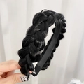 Classic black fishtail braid headband made of synthetic hair with natural shine and texture - Plain Style / Natural Black