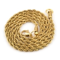 Détail d'une chaîne torsadée en acier inoxydable doré avec un fermoir mousqueton - 3mm*45cm / Doré