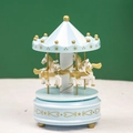 Dettaglio del carosello carillon blu e bianco con accenti dorati e quattro cavalli - Blu Stella
