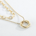 Collana a doppio strato dorata con tripli anelli intrecciati e catena a sfere fine - Oro (KN117738-K)