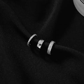 Set di tre ear cuff minimalisti in argento con zirconi scintillanti e finitura liscia - Set da 3 Pezzi Argento