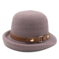Chapeau cloche en tricot mauve pour femme avec bord roulé et ceinture en cuir marron - M (56-58cm) / Mauve Clair