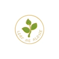 Pin's en émail avec trèfle vert et texte LEAF ME ALONE sur fond blanc éclatant - Style Blanc LEAF ME ALONE (XZ4199)