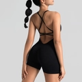 Tuta da yoga nera da donna con spalline incrociate sulla schiena e pantaloncini - S / Nero