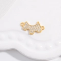 Makroaufnahme von 18K Gold Terrier Anhänger mit Zirkonia-Mikropflaster für DIY Schmuck - Gold Hund Stil