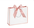 Elegant white gift bag with rose gold trim, pink satin bow and silver woven handles - Bowknot Decoration Style / 19x15x7cm / White Pink Frame