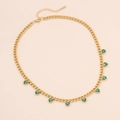 Collar de cadena dorada con múltiples colgantes de cristal verde en forma de corazón - Verde