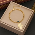 Collana doppia a mano di Fatima dorata con pietra blu su portagioie in pelle - Bracciale Mano di Fatima a Doppio Strato