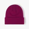 Minimalist double-layer knitted beanie in deep burgundy red with classic cuffed design - 6-Seam Jujube Red
