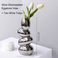 Silver pebble-shaped ceramic vase with mirror finish and white tulip flowers - Electroplated Silver Egg Vase + 1pc White Tulip