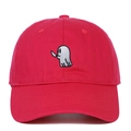 Détail de la broderie fantôme blanc avec couteau sur casquette rouge en coton - Réglable / Rose rouge