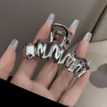 Silver liquid metal shark clip with polished wavy surface for stylish hair styling - Silver Wave / 7cm