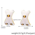 Orecchini a C in smalto bianco, acciaio inossidabile placcato oro e design geometrico - Oro Bianco Perla