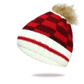 Winter-Strickmütze für Damen mit Bommel, rot-schwarzem Karomuster und Ohrenklappen - Ohne Etikett / Rot/Schwarz Karo