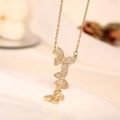 Collana a farfalla in acciaio al titanio dorato con pavé di zirconi scintillanti - Oro (8419)