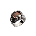 Anillo de garra de dragón para hombre con piedra de circón rojo cuadrado en acabado plata - Talla única / Rojo