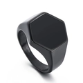 Anillo de sello de acero inoxidable negro pulido con diseño hexagonal para hombres en negro - US 7 / Negro (KR105857-KFC)