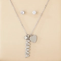 Dettaglio parure collana MAMA in acciaio inossidabile argento e orecchini a lobo in cristallo - Argento (KS226040-BI)