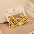 Poliert Goldene Edelstahl Ohrringe in Muschelform mit geometrischem Falten-Design - Gold Geschichtete Schleife (4)