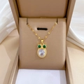 Collier en acier titane avec pendentif hibou doré et yeux en pierres vertes en écrin - Pendentif En Cuivre Et Chaîne En Acier Titane G129