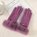 Women's warm purple winter gloves with stylish faux fur cuffs and touchscreen feature - Gold Label De-Velvet / Purple