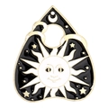 Spilla smaltata planchette mistica con sole e luna in nero e oro elegante - Stile Sole E Stelle Personificati (XZ6599)