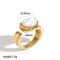 Macro shot of gold-plated ring with 12.8mm pearl detail and 18mm inner diameter dimensions - Baroque Main Stone Style (TR4542)