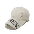 Dettaglio del cappellino beige effetto invecchiato con stampa PROGRESS nera sulla visiera - M(56-58cm) / Beige
