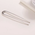 Vintage silberne U-Haarnadel mit polierter Oberfläche für elegante Hochsteckfrisuren - Silber