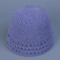 Dettaglio cappello a secchiello all'uncinetto viola chiaro con motivo a rombi traforato - M (56-58cm) / Viola