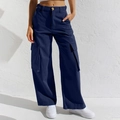 Donkerblauwe loose-fit cargo jeans met wijde pijpen en zijzakken voor dames - S / Blauw