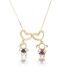 Collar familiar chapado en oro con corazón y colgantes de niño azul y niña magenta - Dos Niños