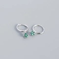S925 sterling silver hoop earrings with green clover pendants in silver finish - Platinum (Green Stone)