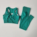 Ensemble de yoga vert émeraude sans couture avec brassière et legging côtelé - Vert Foncé