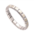 Edelstahl Gliederarmband im italienischen Stil mit goldenen Herzanhängern - Gold Herz Hohl (18 Glieder)