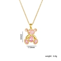 Dettaglio del ciondolo a orsetto in oro 18K con zircone rosa e dimensioni 22mm x 17,8mm - Oro/Zirconia Rosa