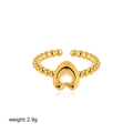 Detailansicht des 18K goldenen Perlenrings mit hohlem Herzdesign und offener Form - Buchstabe A Stil (T249_1)
