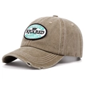 Detailansicht der Vintage Baumwoll-Baseballkappe mit besticktem Patch und Used-Effekten - Verstellbar / Khaki