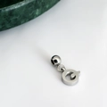 Polished silver metal bead charm featuring capital letter Q for DIY necklaces - Letter Pendant (Q) / Silver