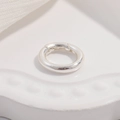 Macro shot of silver S925 sterling silver spring ring clasp for jewelry necklace making - Type A: Silver Round