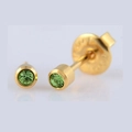 Boucles d'oreilles en acier inoxydable plaqué or 24 carats avec cristaux verts ronds - Août (Péridot)