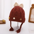 Cappello invernale bordeaux in maglia a trecce per neonati con fiocco e treccine - 48-50 (5-15) / Borgogna