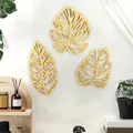 Drei tropische Palmblätter aus Holz als Wanddekoration in moderner Wohnzimmer-Einrichtung - KY2061/3er-Set/Gold