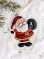 Babbo Natale vintage in metallo con finitura rossa e corda, decorazione per albero 9x8cm - Stile C