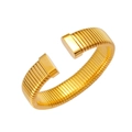 Dettaglio di un ampio bracciale a fascia dorato con trama in metallo a costine - Ck1138 - Oro - 16 Mm