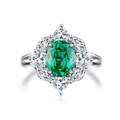 Anello in argento S925 con pietra verde ovale e gemme bianche con design a fiore - US 5 / Zirconia Verde (CBJZ237)