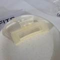 Pinza para el cabello rectangular amarilla transparente minimalista en un plato decorativo blanco - Beige Brillante Cuadrado / 10cm