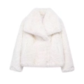 Détail de la texture en fausse fourrure blanche d'une veste courte avec col large - XS / Blanc
