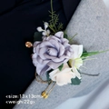 Handgefertigte Lavendel-Rose Ansteckblume mit Goldkette und Bernstein-Edelstein - Champagnerlila