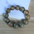 Single loop natural green sandalwood Buddhist prayer bead bracelet for men with polished finish - 10mm 19 Beads / Argentine Green Sandalwood